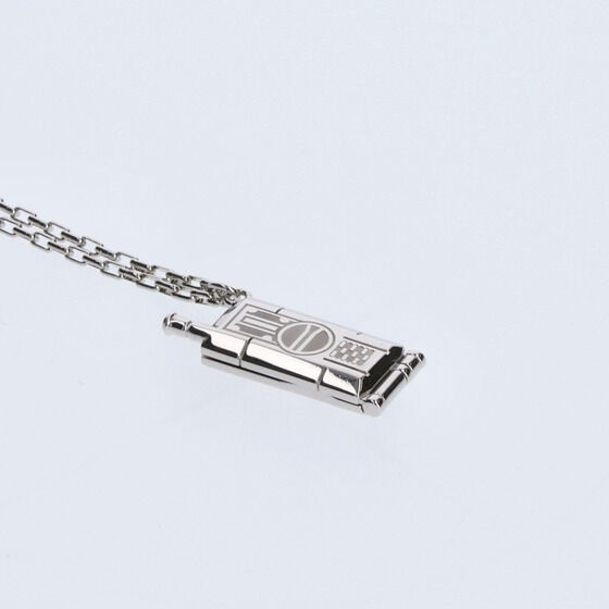 ���ʃ��C�_�[555�@�t�@�C�Y�t�H���@�C���[�W�@�l�b�N���X