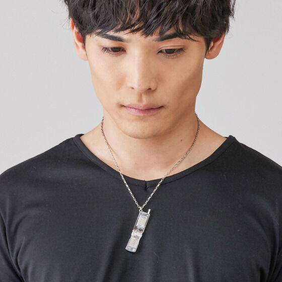 ���ʃ��C�_�[555�@�t�@�C�Y�t�H���@�C���[�W�@�l�b�N���X