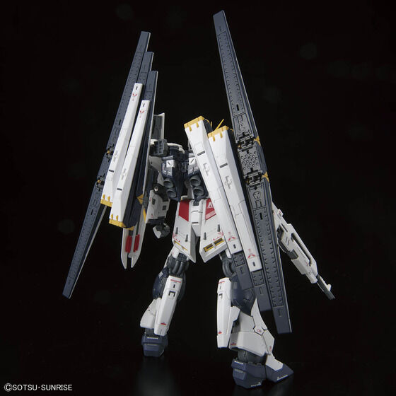 RG 1/144 νガンダム(ダブル・フィン・ファンネル装備型)