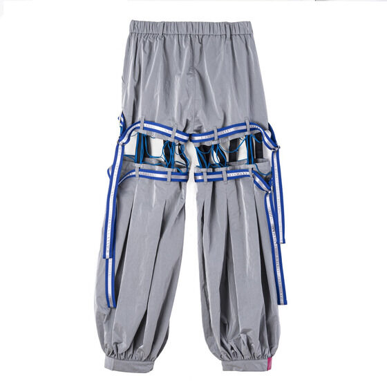 lLOI[W[~GUT'S DYNAMITE CABARETS@}EKXg@pc