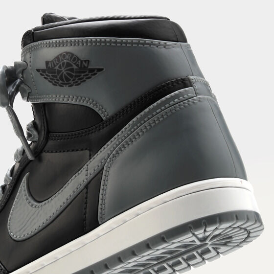 【抽選販売】NIKE AIR JORDAN 1 HIGH 85 SHADOW AND REVERSE SHADOW MODEL KIT