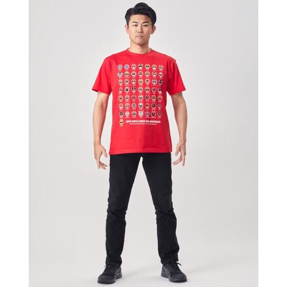【XL】Tシャツ　レッド　赤　集合　全スーパー戦隊展 スーパー戦隊50周年記念 歴代レッド Tシャツ | 宇宙戦隊キュウ