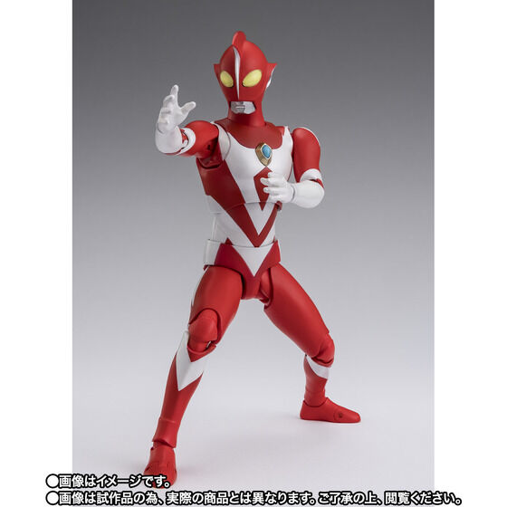 S.H.Figuarts �E���g���}���[�A�X