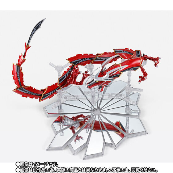 抽選販売】S.H.Figuarts ドラグレッダー＆仮面ライダー龍騎オプション