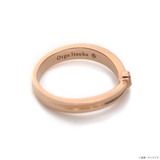 STRICT-G THE KISS�w�@����m�K���_�� �S���̃I���t�F���Y�x�I���K�E�C�c�J �V���o�[�����O