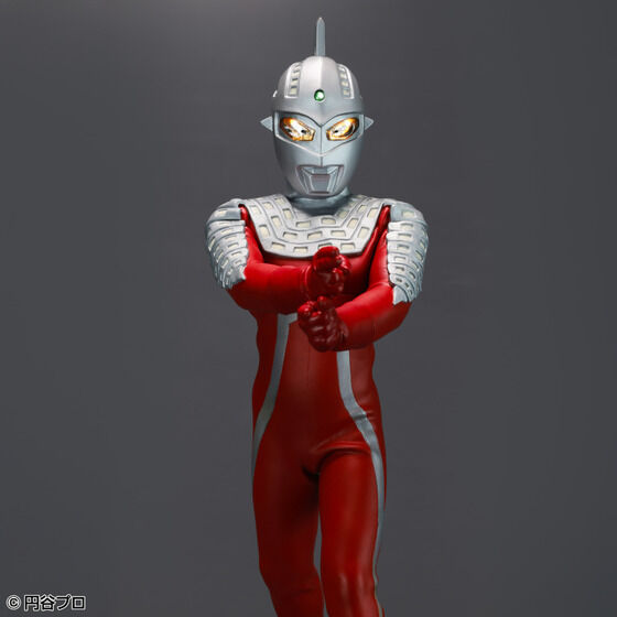 �r���P������ �v���~�A���E�R���v���[�g�V���[�Y �ɏ�ʐF�����Łu�E���g���Z�u���v