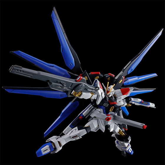 HG 1/144 �X�g���C�N�t���[�_���K���_����&���̗��G�t�F�N�g�Z�b�g�y�Q���F�Q�O�Q�U�N�T�������z