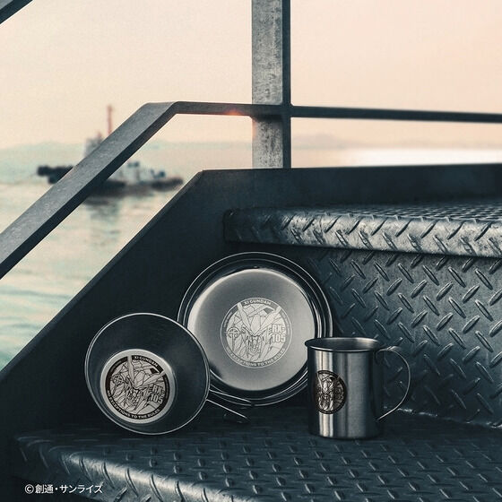 �@����m�K���_���@�M���̃n�T�E�F�C �L���P�[�̖����@�X�e�����X�V�F���J�b�v320ml �N�X�B�K���_�����f��