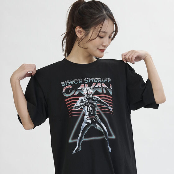 ���f�q�[���[T�V���c�@�F���Y���M���o��