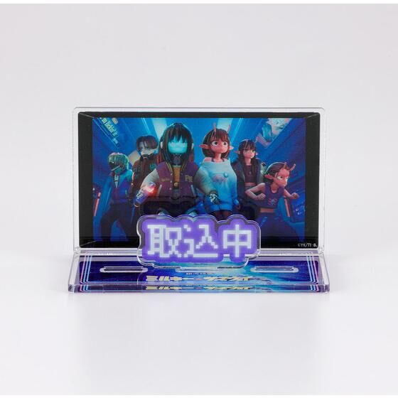 ��͓��}�~���L�[���T�u�E�F�C�@��������d����Ŏg����A�N�������b�Z�[�W�f�B�X�v���C�i�S8��j