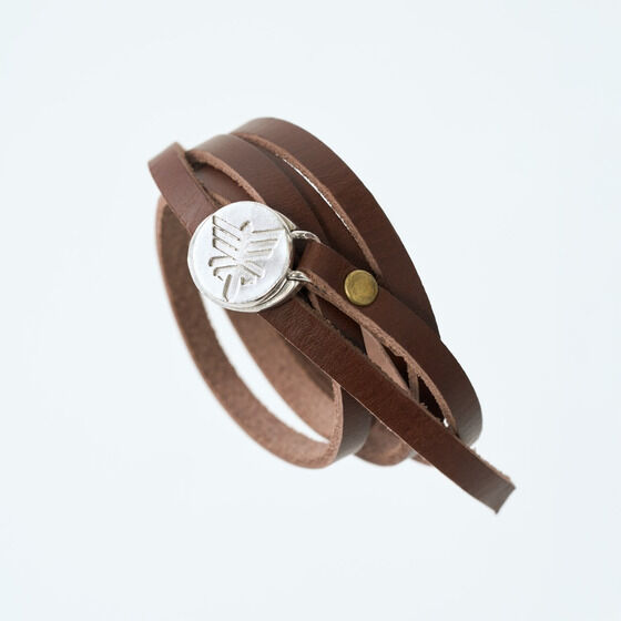 ���F���Y���M���o�� �C���t�B�j�e�B�@�M���o���E�u�V�h�[�^���L�@���߁@���U�[�u���X