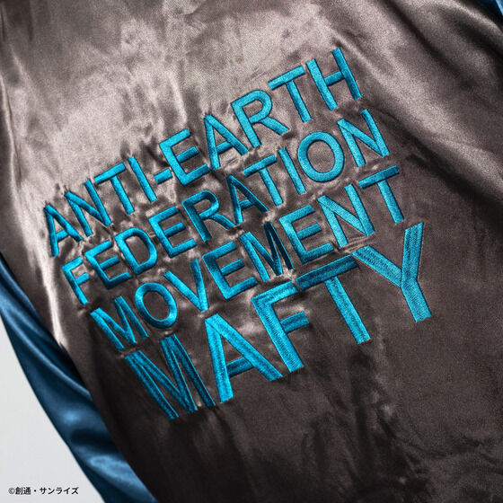 STRICT-G�w�@����m�K���_�� �M���̃n�T�E�F�C �L���P�[�̖����x�X�J�W���� ��(�N�X�B�[)�K���_��