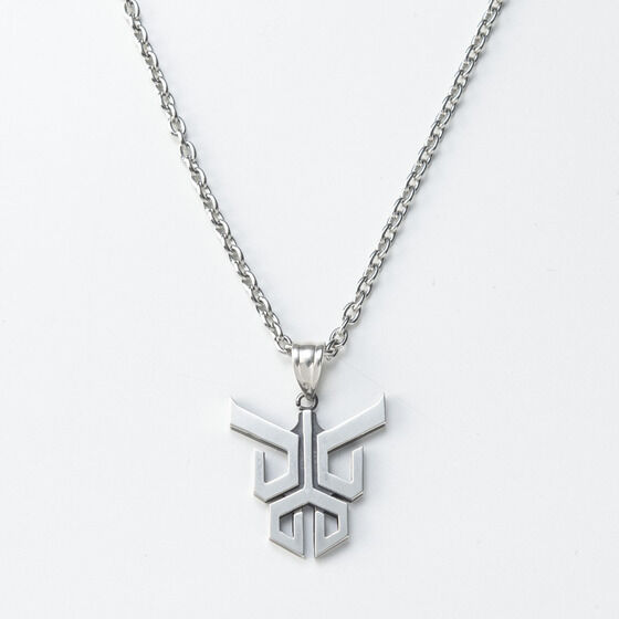 ���ʃ��C�_�[�N�E�K�@�N�E�K�}�[�N���`�[�t�@silver�l�b�N���X