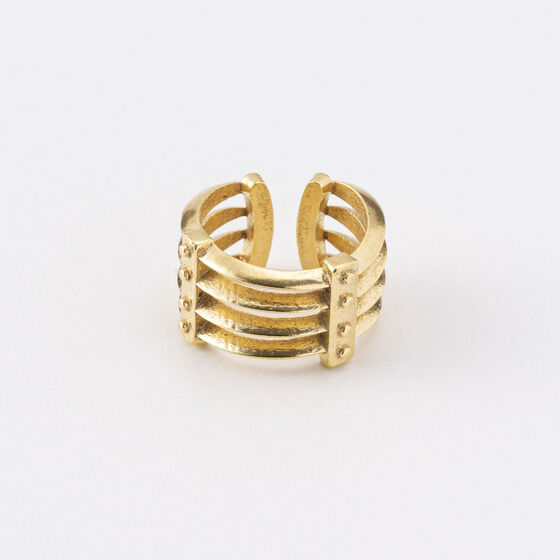 ���F���Y���M���o�� �C���t�B�j�e�B�@�M���o���E���C���^���g�얳�@�C���[�J�t