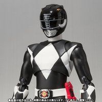 S.H.Figuarts }XW[