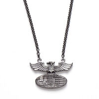 ���ʃ��C�_�[�@�V���b�J�[�@�}�[�N�@�y���_���g