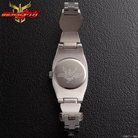 ���ʃ��C�_�[�N�E�K�@�A�[�N���@�ϐg�I�r���v�yLive Action Watch�z