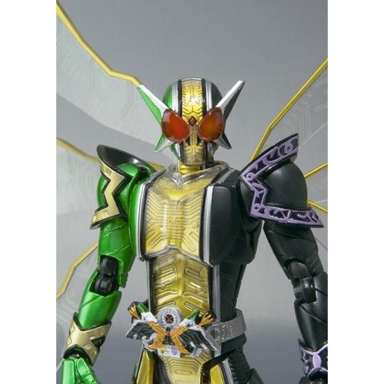 S.H.Figuarts 仮面ライダーW サイクロンジョーカーゴールド