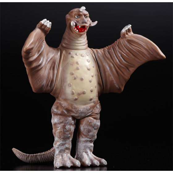 ウルトラ怪獣シリーズプレミアム 『総天然色ウルトラQ』ソフビ