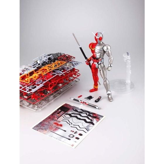 赤バンダイ 当時品 MG FIGURERISE 1/8 仮面ライダーW セット 赤バンダイ 当時品 MG FIGURERISE 1/8 仮面ライダーW セット