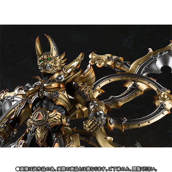 魔戒可動 鷹麟ガロ | 牙狼＜GARO＞シリーズ フィギュア