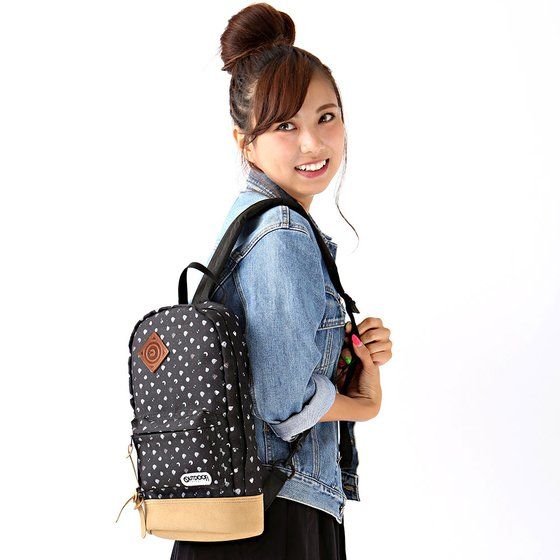 OUTDOOR PRODUCTS x PAC-MAN ボディバッグ（モノトーン柄
