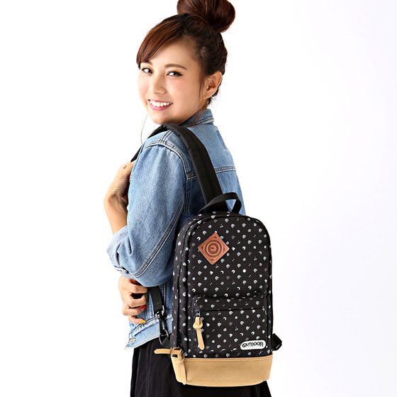 OUTDOOR パックマンコラボボディバッグ OUTDOOR PRODUCTS x PAC-MAN ボディバッグ（モノトーン柄