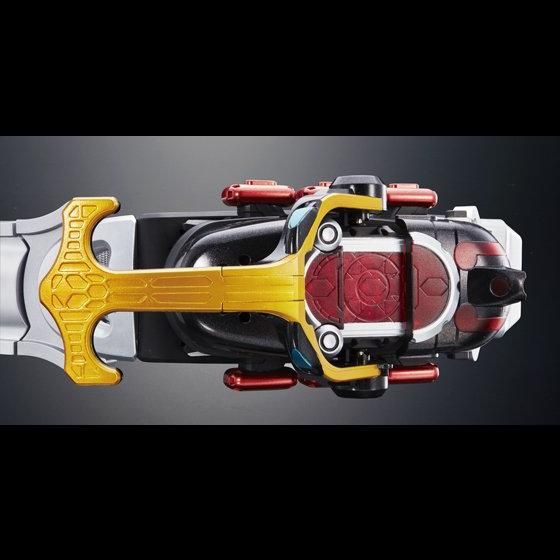 コンプリートセレクションモディフィケーション ダークカブトゼクター 新品・未使用 抽選販売】仮面ライダーカブト COMPLETE SELECTION MODIFICATION DARK