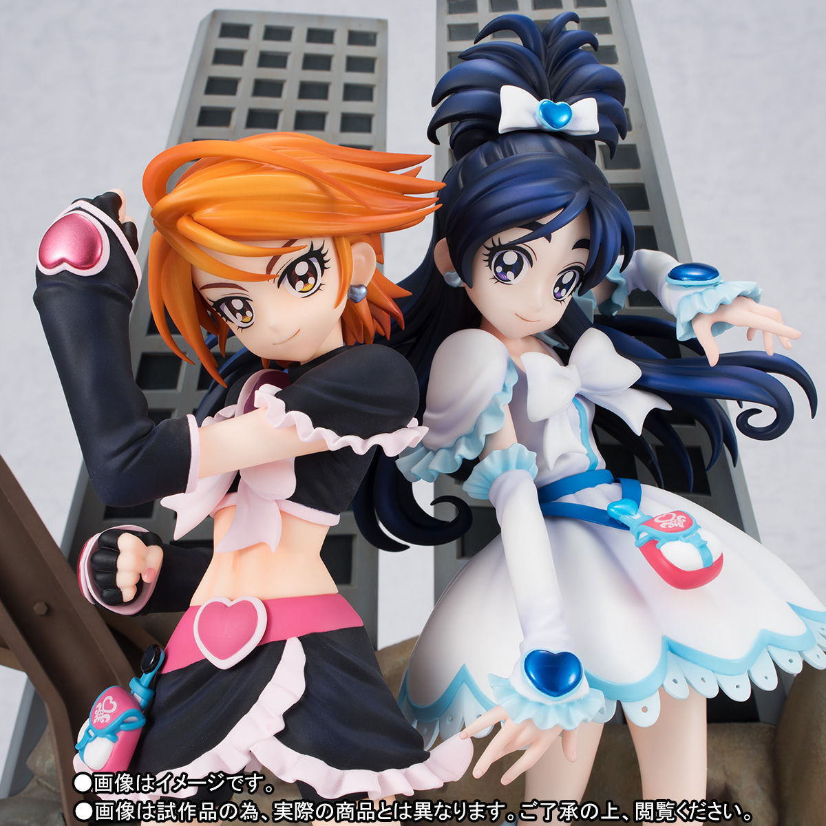 BANDAISPIRITSTAMASHII PREMIER キュアブラック＆キュアホワイト 完成品フィギ…