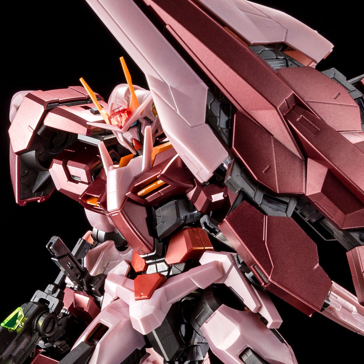 ＭＧ 1/100 ダブルオーガンダム セブンソード/G (トランザムモード