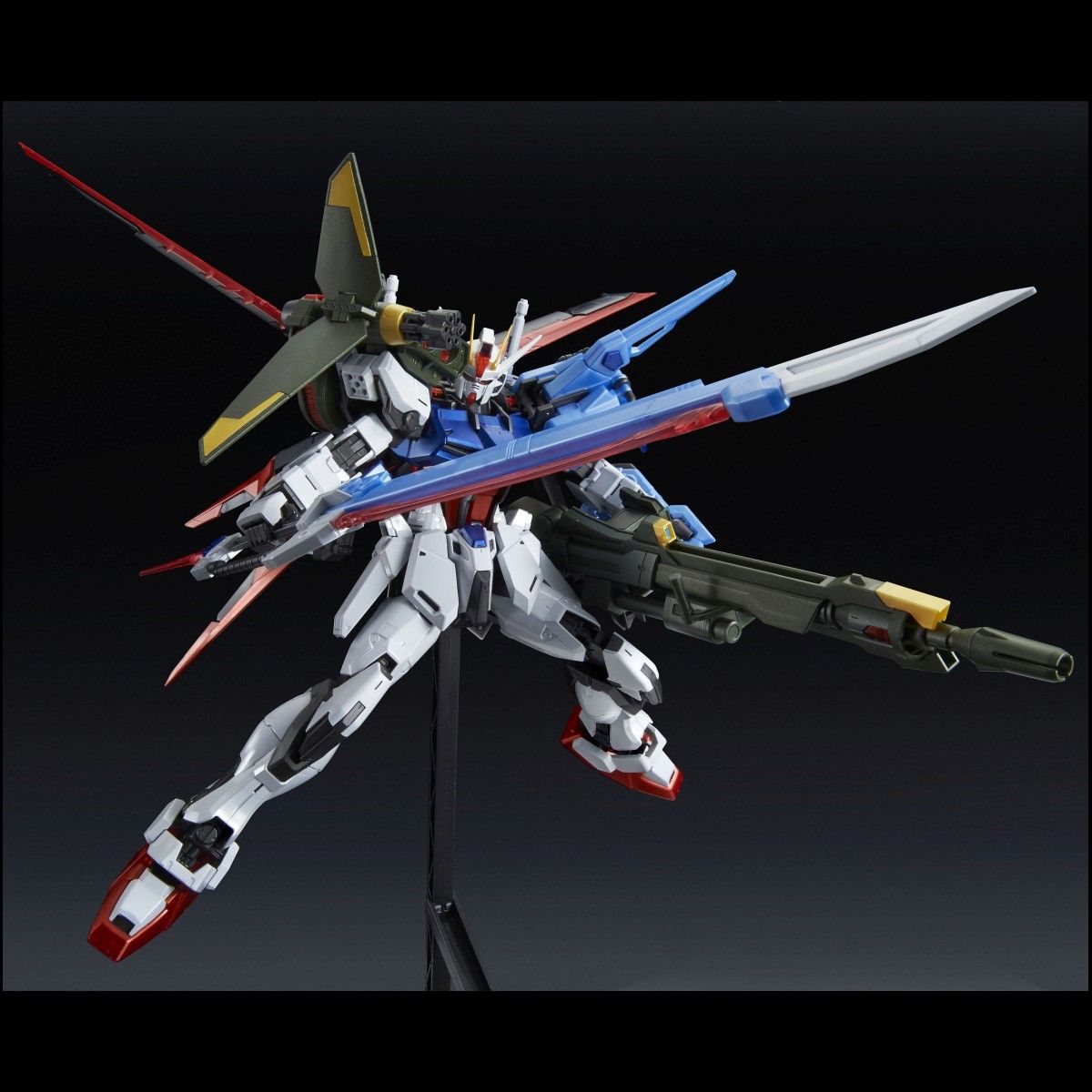 ｍｇ 1 100 パーフェクトストライクガンダム スペシャルコーティングｖｅｒ 再販 機動戦士ガンダムseed 趣味 コレクション バンダイナムコグループ公式通販サイト