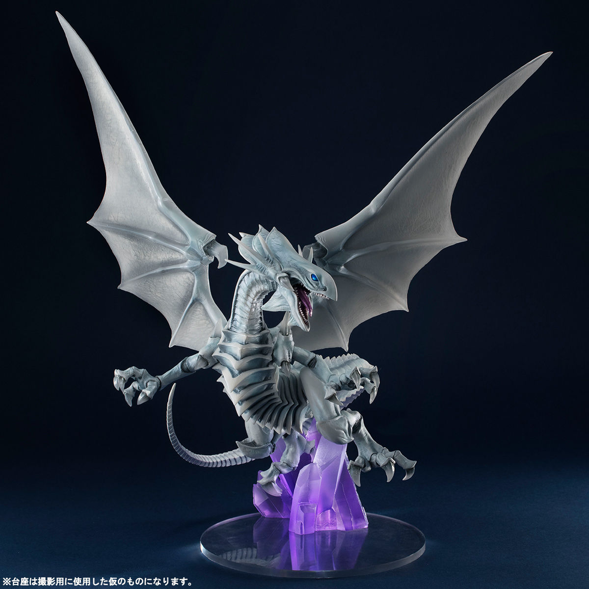 Art Works Monsters 遊 戯 王デュエルモンスターズ 青眼の白龍 遊 戯 王デュエルモンスターズ 趣味 コレクション バンダイ ナムコグループ公式通販サイト