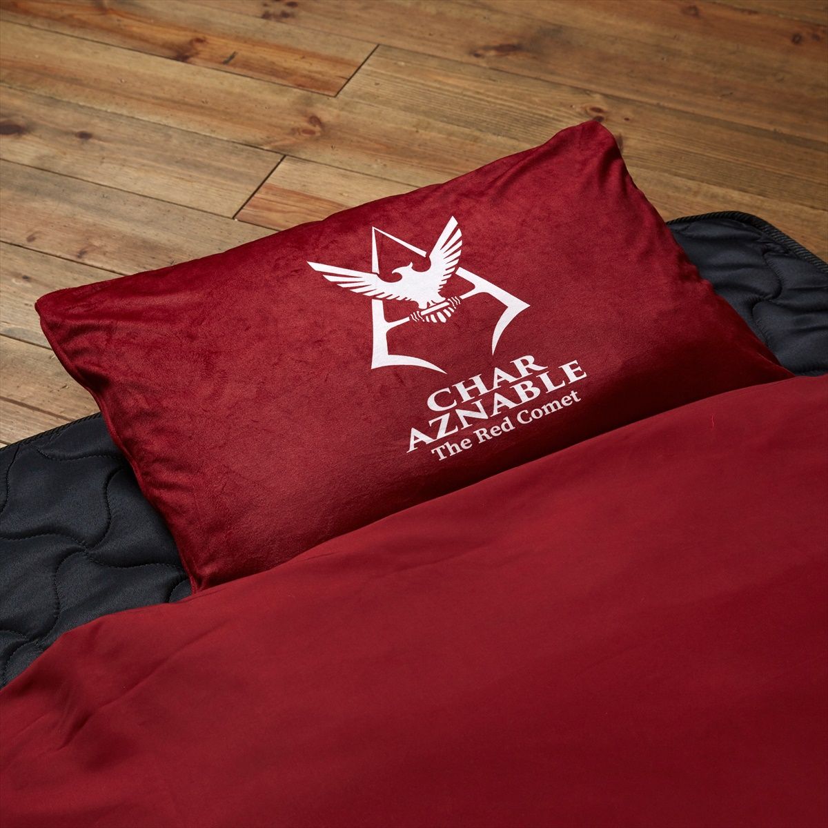 Mobile Suit Gundam Room Pillowcase+Duvet Cover(Char Aznable Custom)