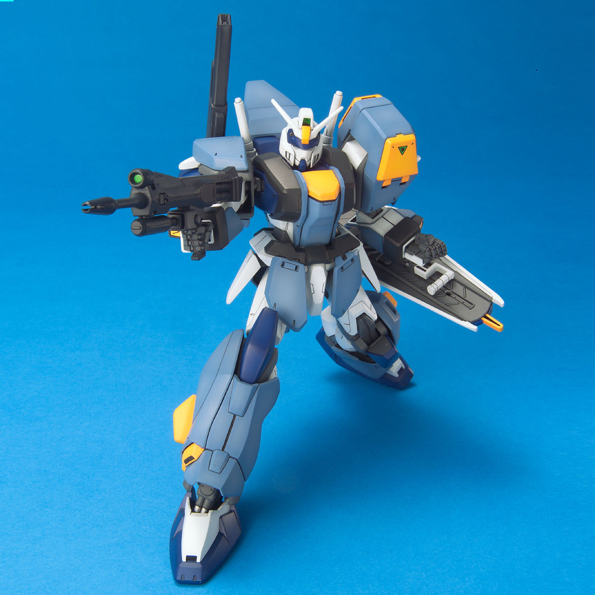 Mobile Suit Gundam Seed 1/100 Scale Model No.06 GAT-X102 Duel Gundam Assault Shroud