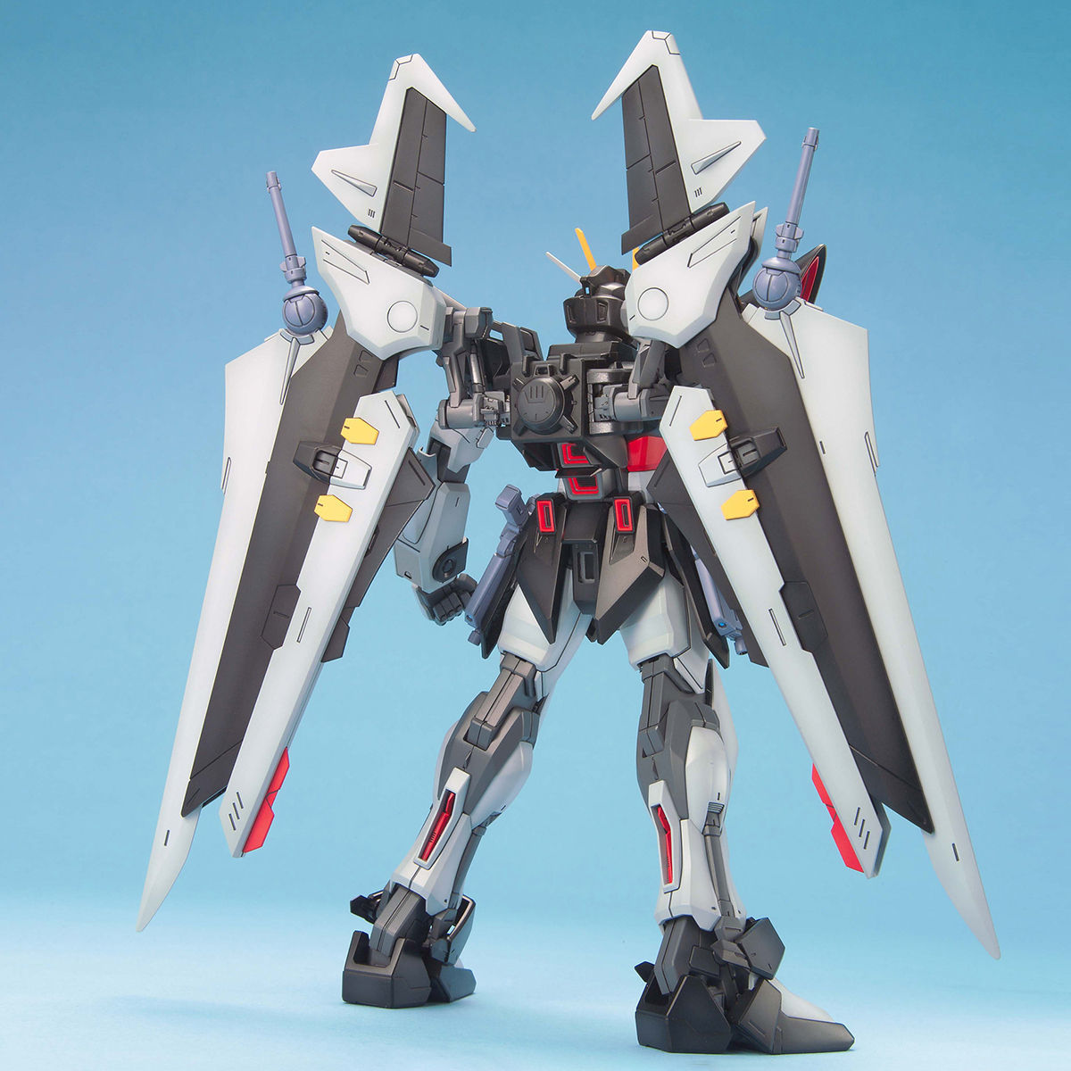 MG 1/100 No.096 GAT-X105E + AQM/E-X09S Strike Noir Gundam