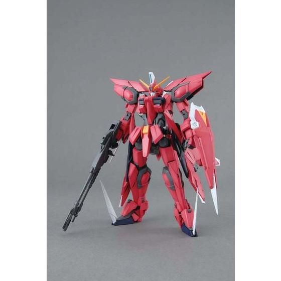 販売廉価【週末値下げ】ＭＧ 1/100 イージスガンダム　塗装済み完成品 ロボット