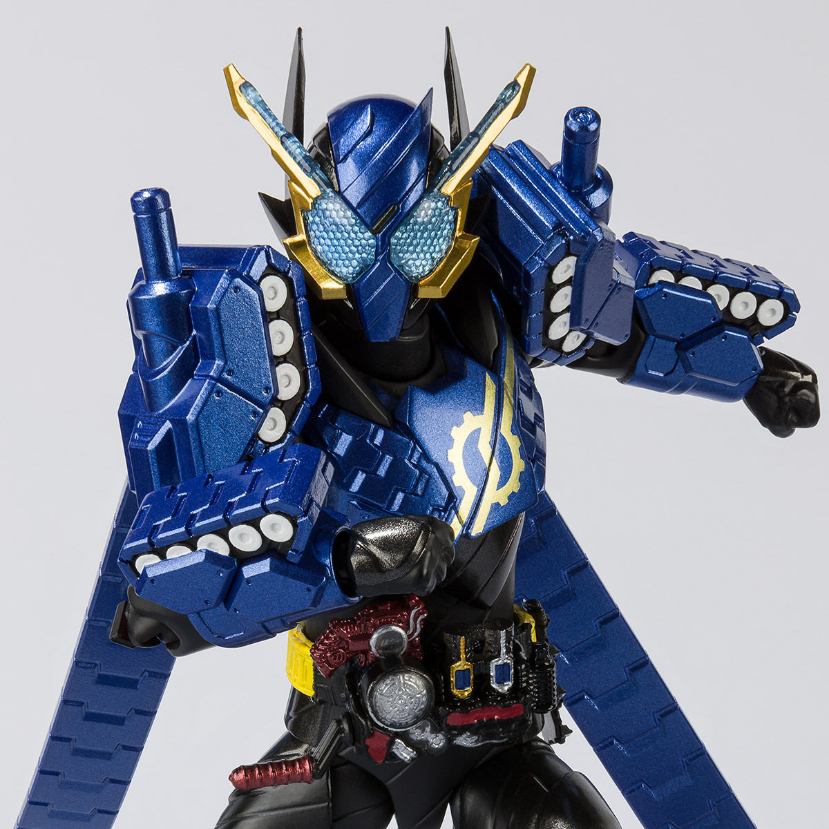 S.H.フィギュアーツ 仮面ライダー ビルド ラビットラビット　タンクタンク