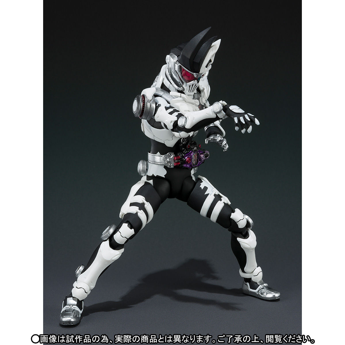 先着販売】S.H.Figuarts 仮面ライダーゲンム ゾンビゲーマー レベルX 