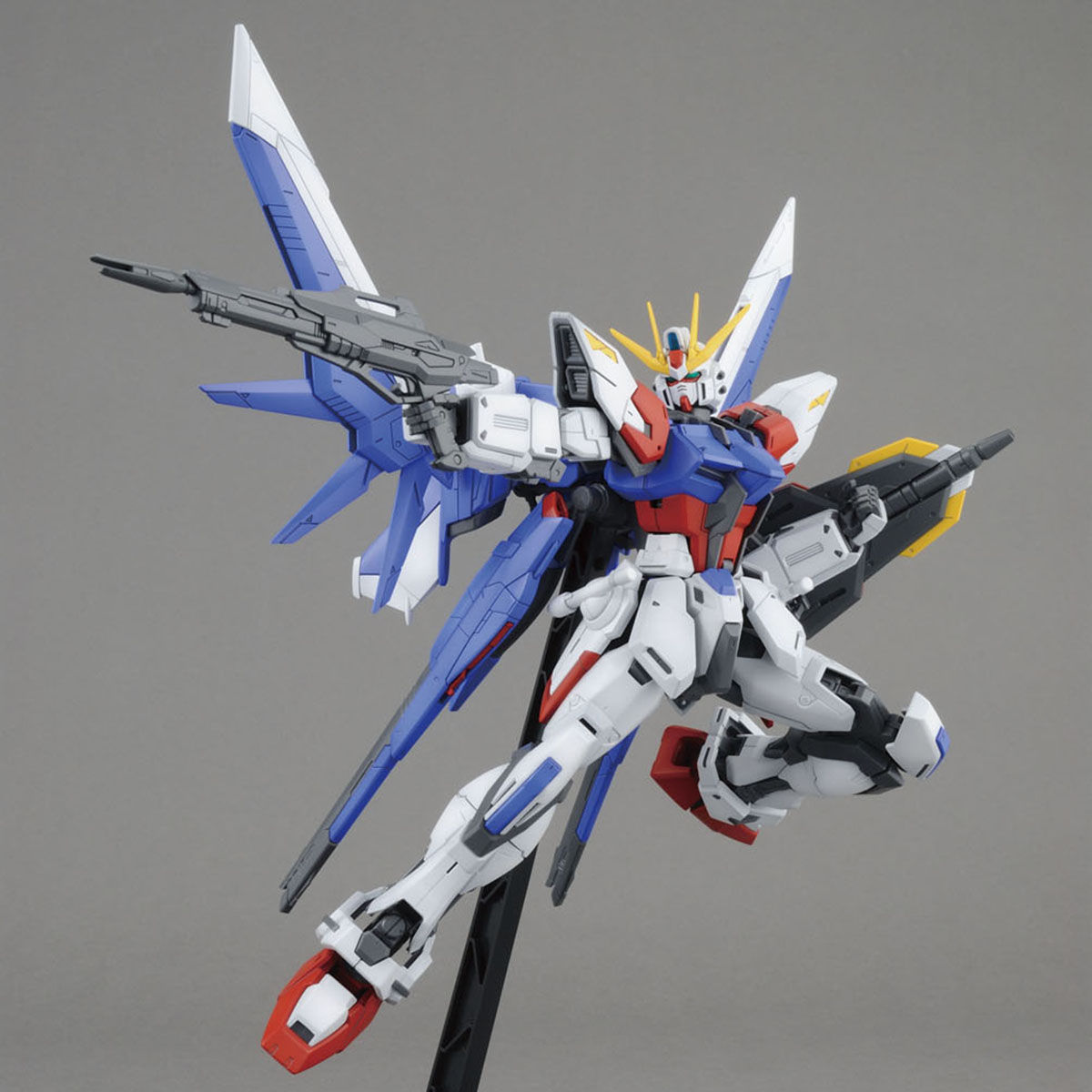 送料無料 MG バンダイ 1／100 プラモデル フルパッケージ ビルド