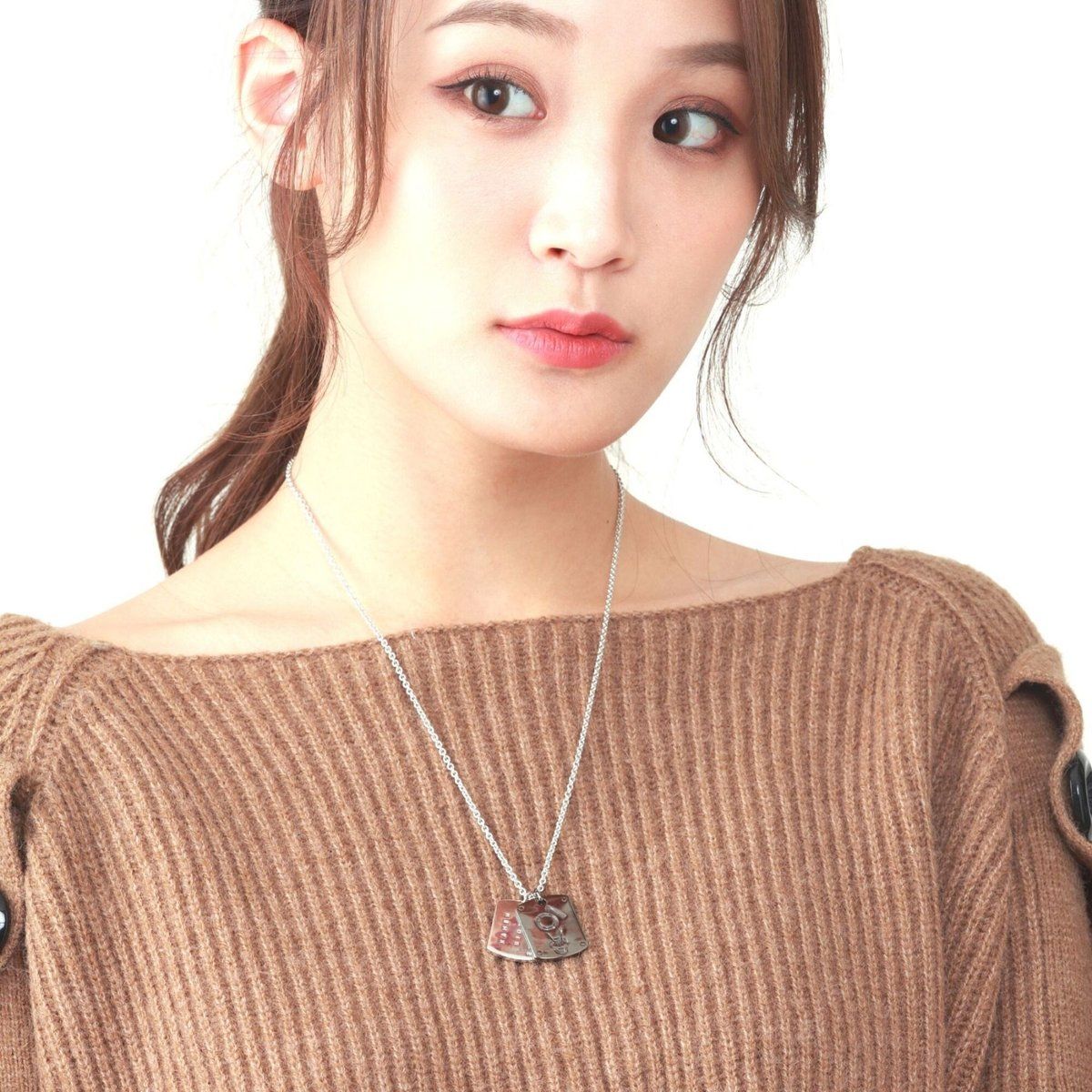 仮面ライダーゼロワン ドッグタグネックレス 仮面ライダーゼロワン フィギュア プラモデル プラキット バンダイナムコグループ公式通販サイト