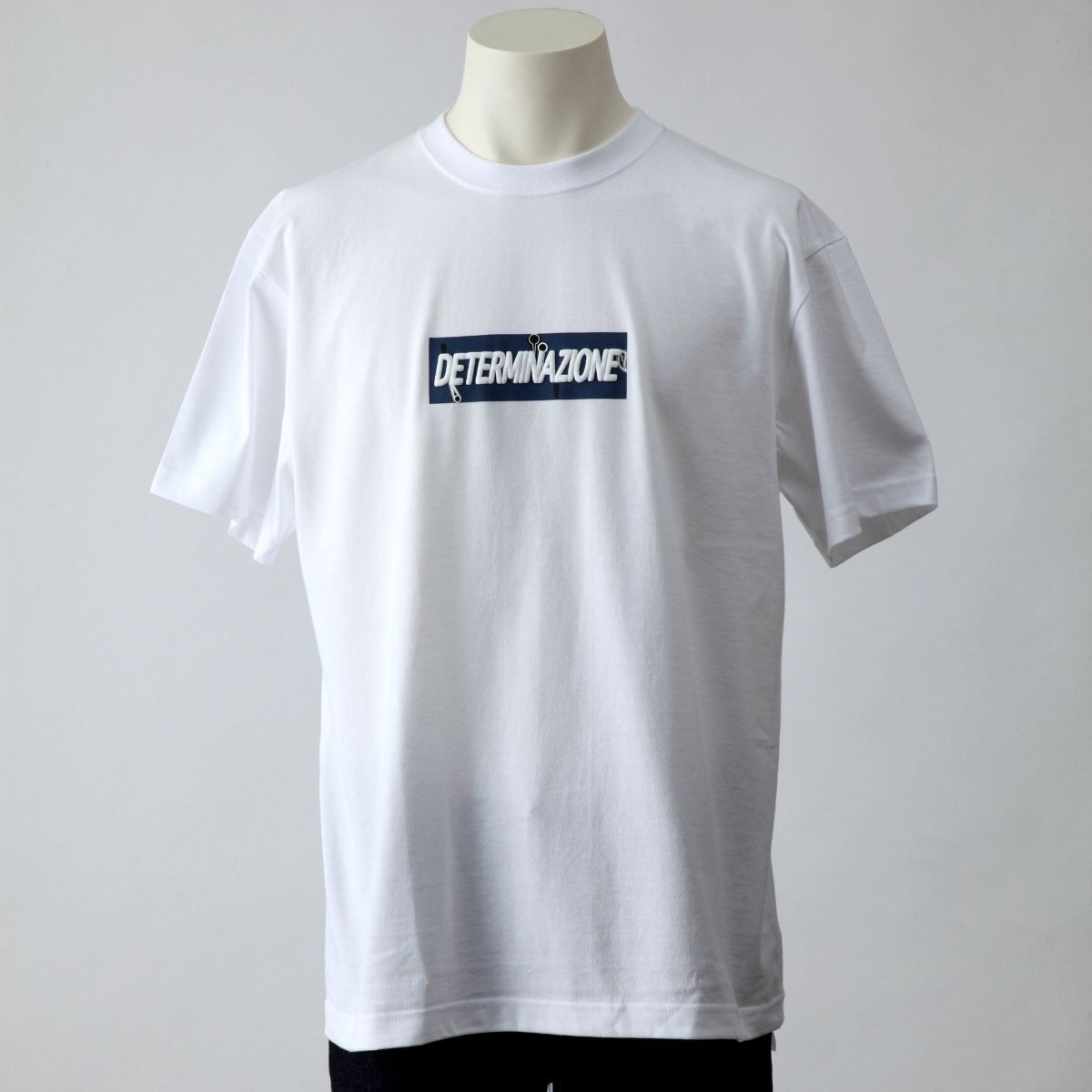 ジョジョの奇妙な冒険 黄金の風 Tk Takeo Kikuchi コラボtシャツ ジョジョの奇妙な冒険 バンダイナムコグループ公式通販サイト