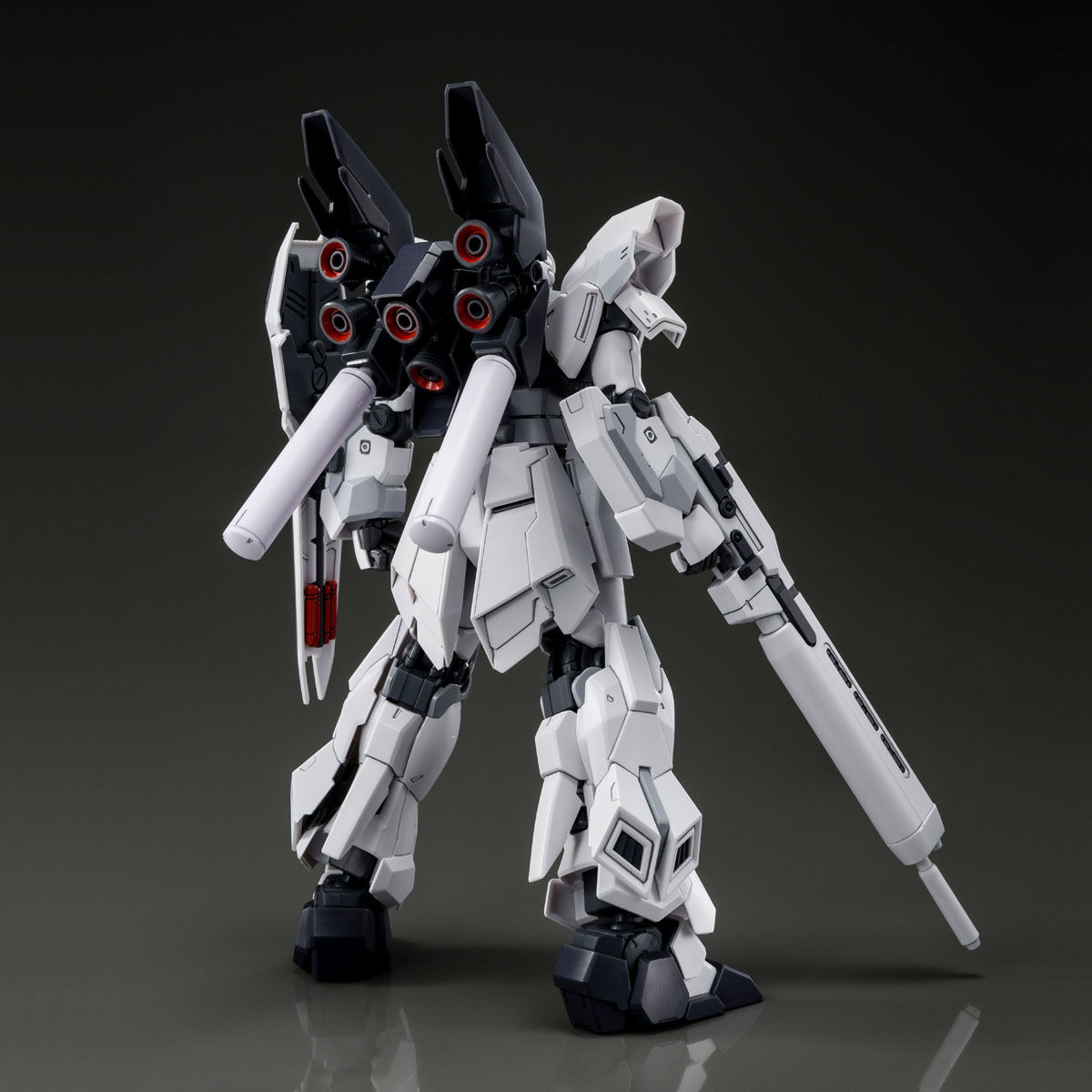 していまし⒡ 機動戦士ガンダムUC HGUC 1／144 シナンジュ チタニウム