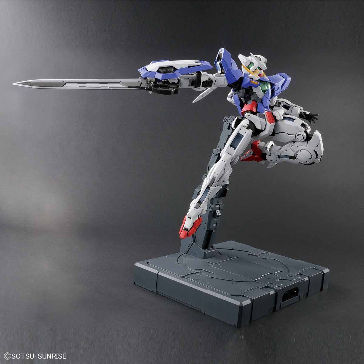 PG 機動戦士ガンダム00 ガンダムエクシア 色分け済みプラモデル MODEL LIGHTING 60スケール