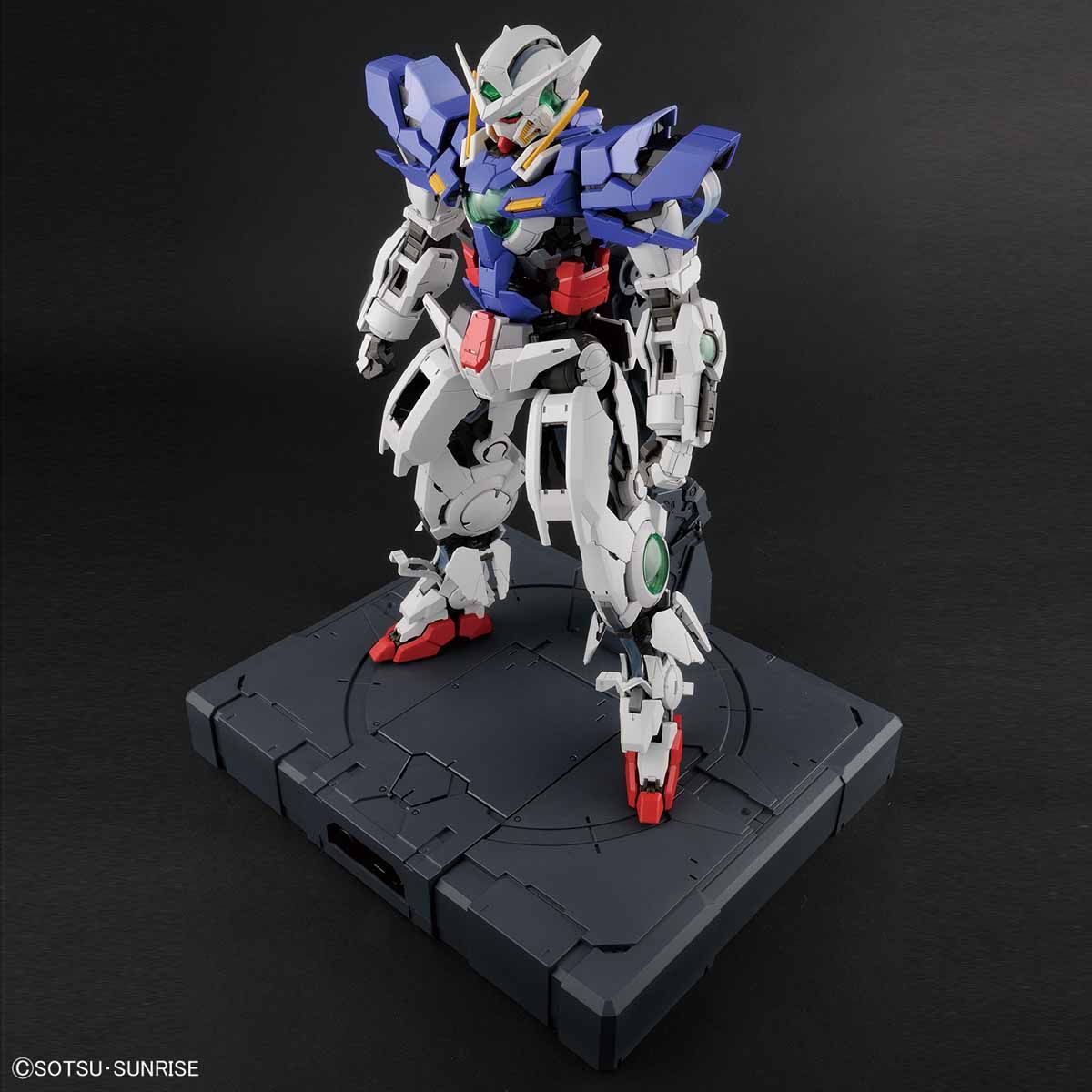 PG 1/60 GN-001 ガンダムエクシア(LIGHTING MODEL) 機動戦士ガンダム00(ダブルオー) プラモデル バンダイサイズ