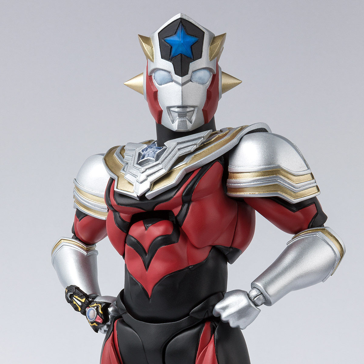 S.H.Figuarts ウルトラマンタイタス | ウルトラマンシリーズ 