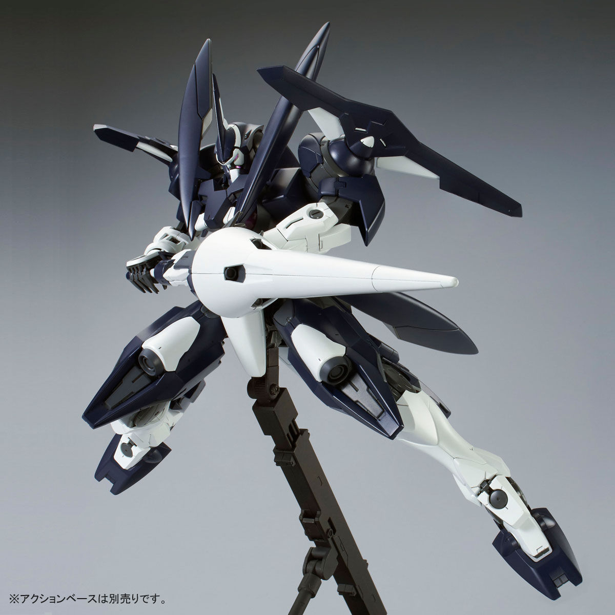 バンダイナムコ機動戦士ガンダムOO MG 1/100 アドヴァンスドジンクス ✖ 2種