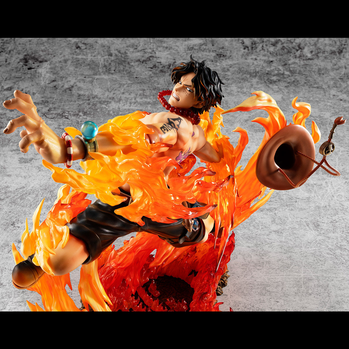 22激安通販 Neo Maximum Pop エース Ver Limited 15th コミック アニメ Www Marinemastertrailers Com