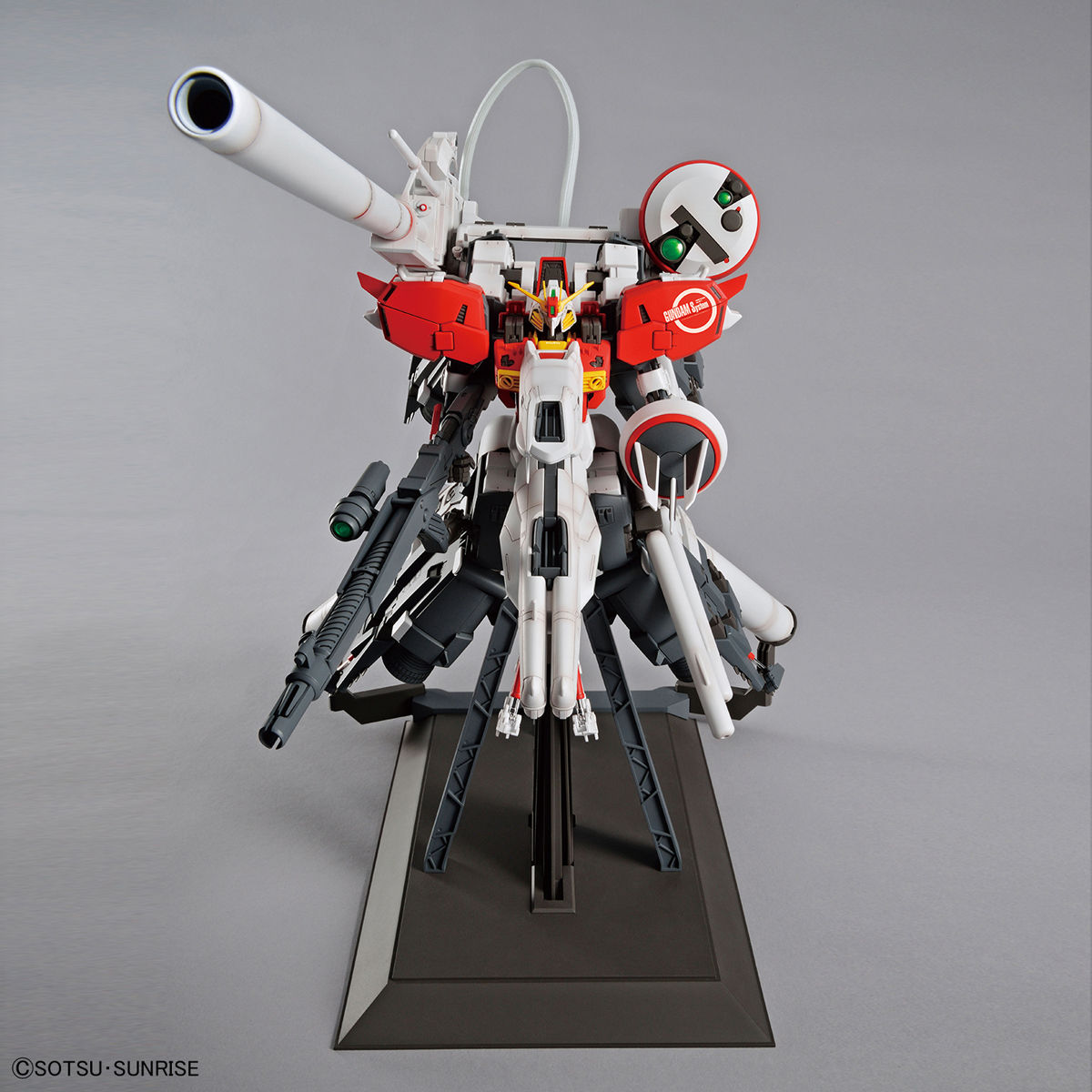 バンダイ MG 1／100 PLAN303E ディープストライカーガンダムセン…PLAN303E