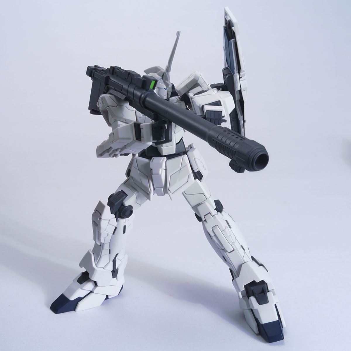 HGUC 1/144 No.101 RX-0 Unicorn Gundam[Normal Mode]
