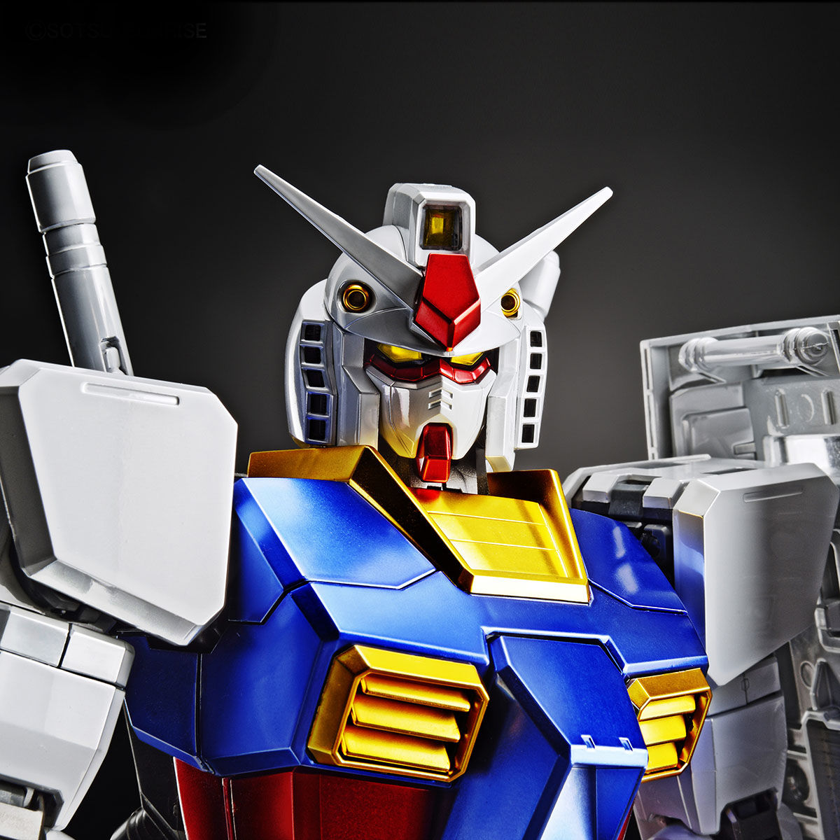 ＰＧ 1/60 ガンダムベース限定 RX-78-2 ガンダム［チタニウムフィニッシュ］【２０２０年９月発送】| プレミアムバンダイ